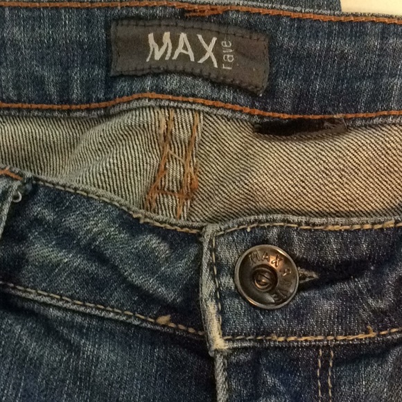 MAX RAVE DISTRESSED JEANS - Picture 5 of 5